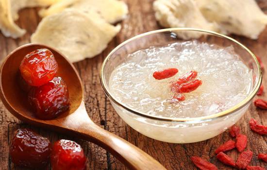 Cách ăn yến sào đúng và hiệu quả nhất dành cho mọi đối tượng